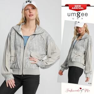 Umgee Two-Way Zip-Up Long Sleeves Front Pockets Loose Jacquard Jacket | H. Grey